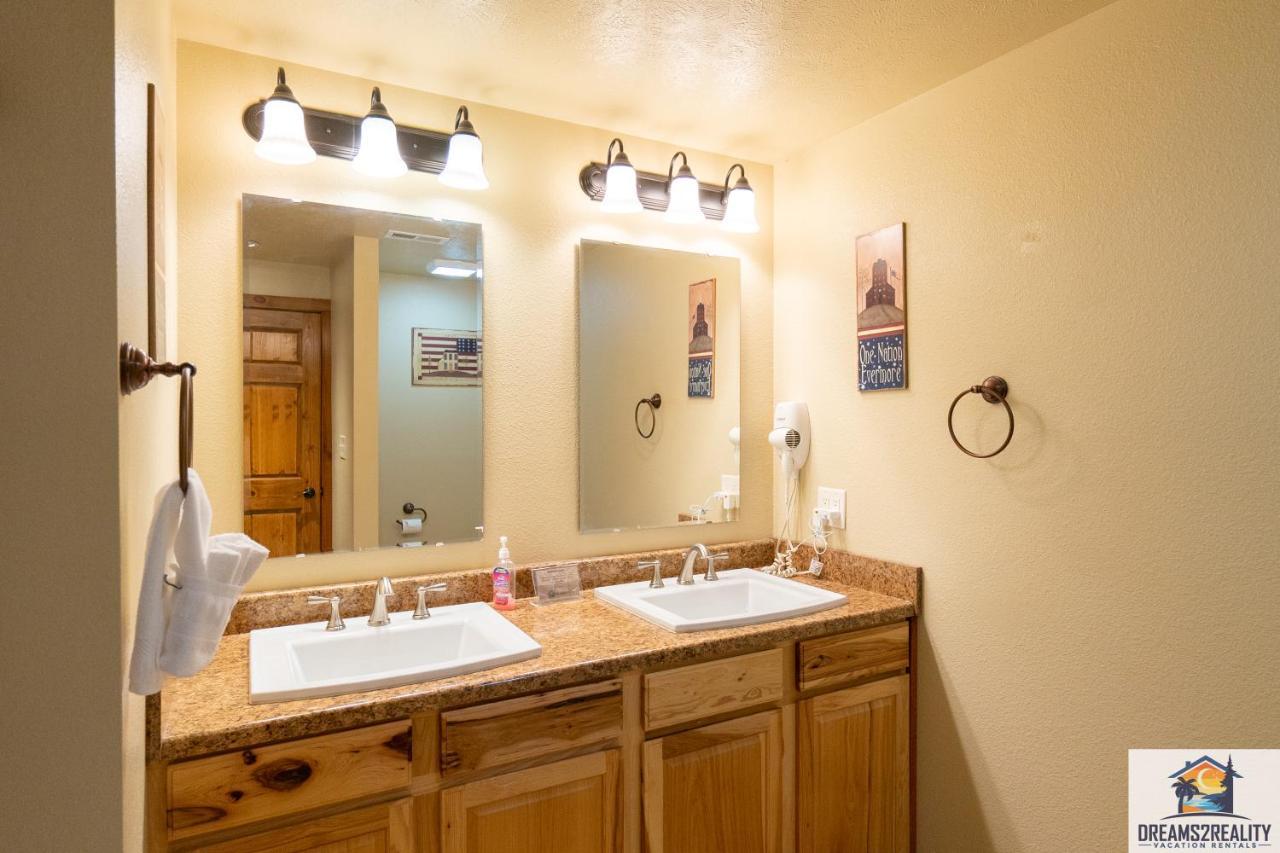 Forest Heights Lodge - 6Br - Pool Table - Near Silver Dollar City - Free Tickets Included Branson Zewnętrze zdjęcie